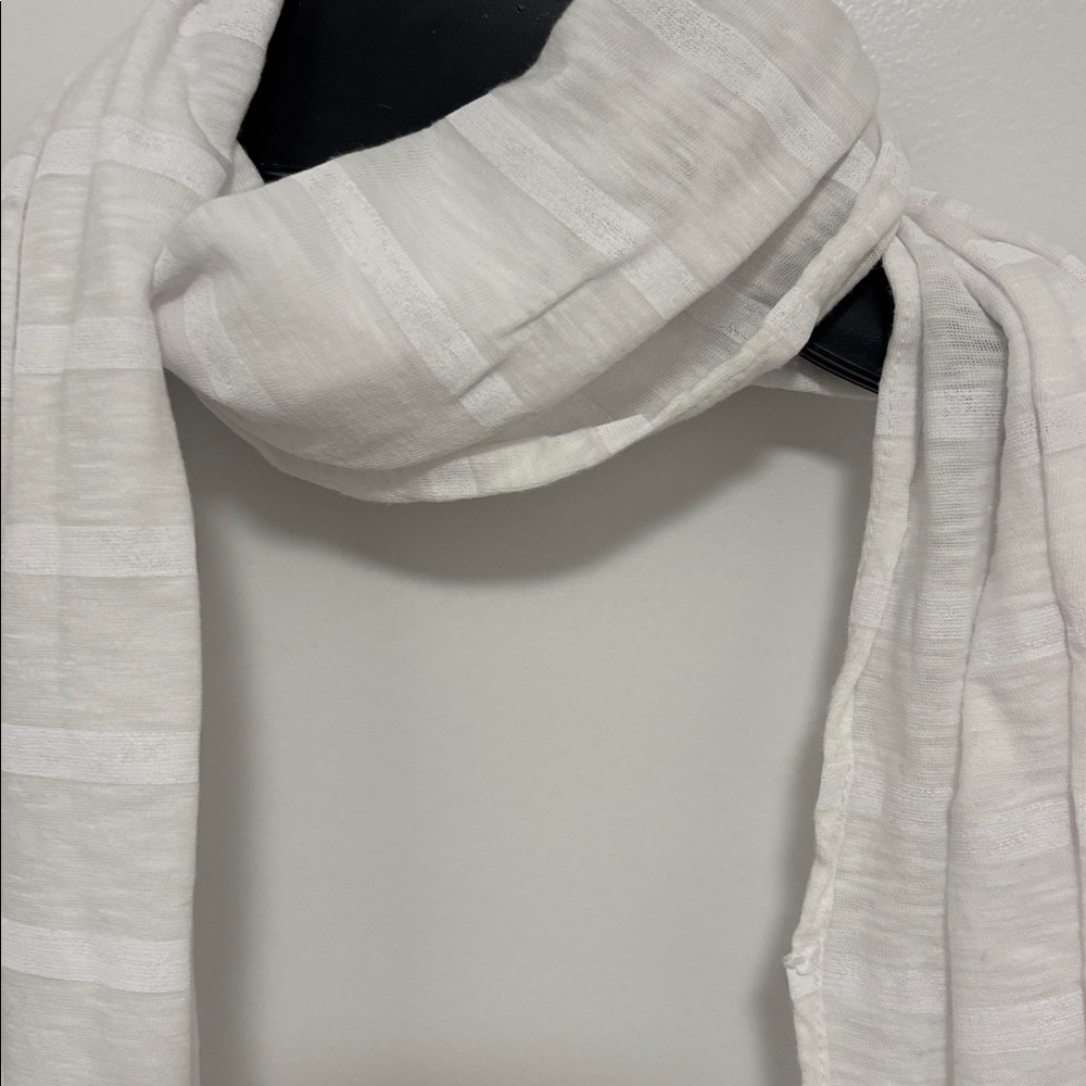Fresh Produce White striped Scarf - Picture 3 of 3